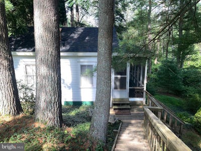 /international/us/1240-pine-grove-road-gardners-pa-110100891353/