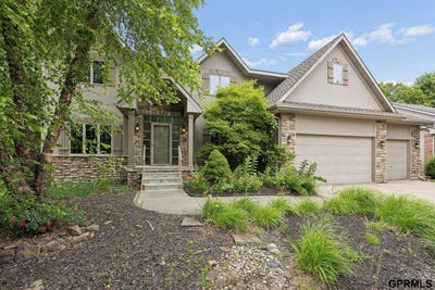 /international/us/168-south-167th-street-omaha-ne-110109115565/