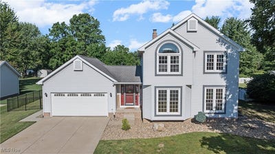 /international/us/4216-meadow-wood-lane-uniontown-oh-110101176762/?lang=en