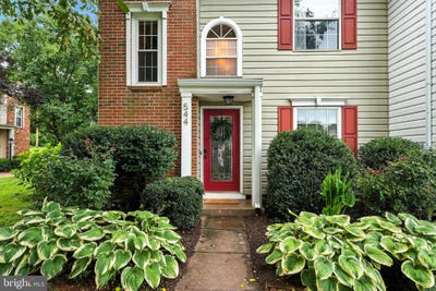 /international/us/544-cromwell-court-culpeper-va-110101100380/