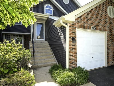 /international/us/2208-lake-ridge-drive-glendale-heights-il-110108196605/