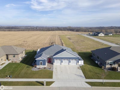 /international/us/1757-s-illinois-avenue-mason-city-ia-110103754070/