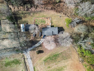 /international/us/398-oak-ridge-drive-hamilton-al-110104950965/