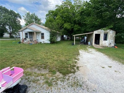 /international/us/100-quincy-ave-lincoln-ar-110099963299/