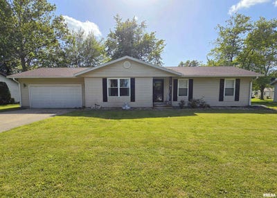 /international/us/317-northwood-lane-salem-il-110100381124/