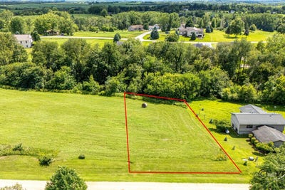 /international/us/11a19-bunker-drive-apple-river-il-110101123472/