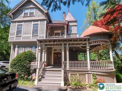 /international/us/1321-bushkill-street-easton-pa-110107896283/