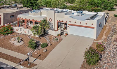 /international/us/661-n-avenida-cipres-green-valley-az-110120499114/