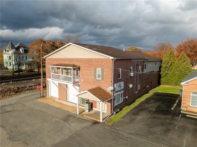 /international/us/700-hoke-st-latrobe-pa-110107660150/