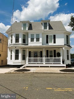 /international/us/112-mulberry-street-millville-nj-110101200650/