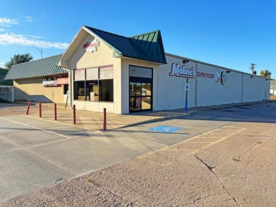 /international/us/100-county-road-sutherland-ne-110120712178/