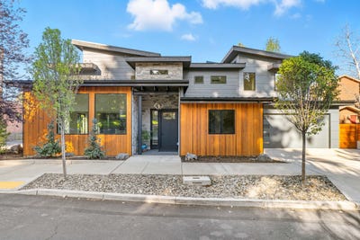 /international/us/2-nw-hood-place-bend-or-110106032934/