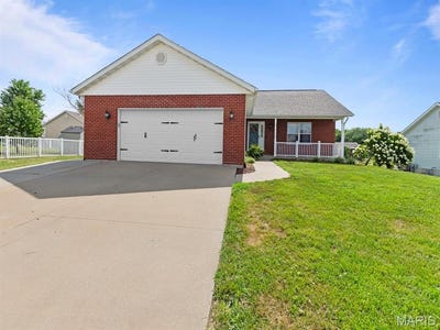 /international/us/1108-oakwood-lane-waterloo-il-110101007218/