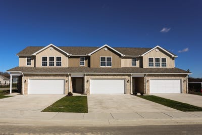 /international/us/140-willow-oak-drive-bridgeport-wv-110103569187/