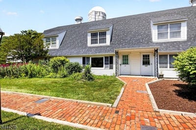 /international/us/127-w-end-ave-newton-town-nj-110109244305/?lang=it