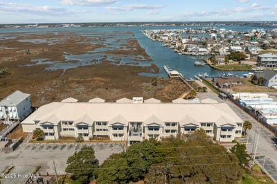 /international/us/602-w-fort-macon-road-atlantic-beach-nc-110098177440/
