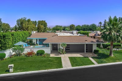 /international/us/2-sussex-court-rancho-mirage-ca-110107460677/