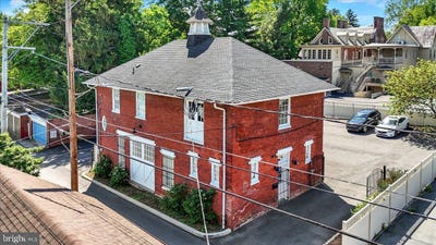 /international/us/316-e-marion-street-lancaster-pa-110099647620/