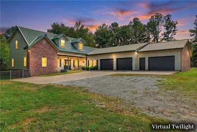 /international/us/17722-old-highway-68-siloam-springs-ar-110120041381/