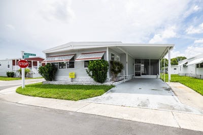 /international/us/14314-bond-st-hudson-fl-110101001970/