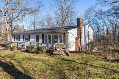 /international/us/175-n-main-street-easton-ma-110104124497/