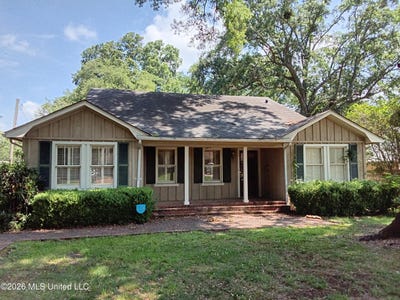 /international/us/607-e-percy-street-indianola-ms-110108340347/