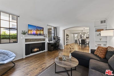 /international/us/750-n-kings-rd-west-hollywood-ca-110108123810/