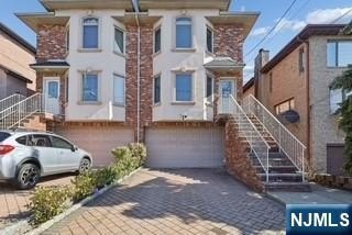 /international/us/61-columbia-avenue-cliffside-park-nj-110106694894/