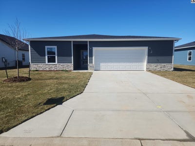 /international/us/1012-spring-creek-rd-mcpherson-ks-110104948892/