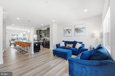 /international/us/10915-drummond-place-white-plains-md-110107804145/