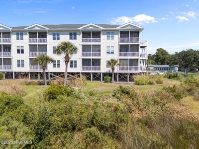 /international/us/1135-park-road-sw-sunset-beach-nc-110103582774/