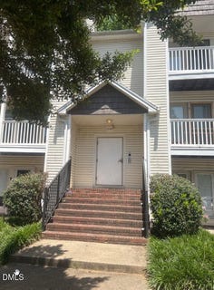 /international/us/2328-w-vandalia-road-greensboro-nc-110108985410/