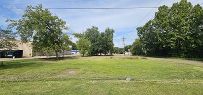 /international/us/410-main-st-kountze-tx-110101138646/