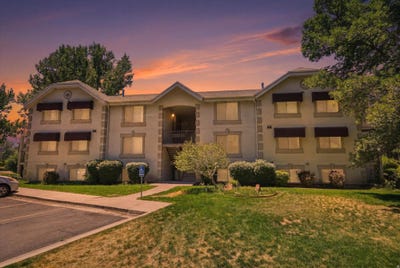 /international/us/215-s-1050-w-provo-ut-110108802844/