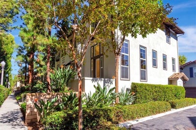 /international/us/121-stepping-stone-irvine-ca-110120883907/