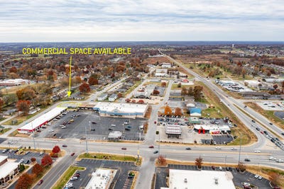 /international/us/107-s-fort-street-nixa-mo-110101635251/