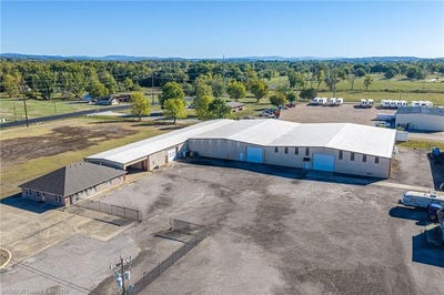/international/us/930-industrial-park-dr-mulberry-ar-110120156380/