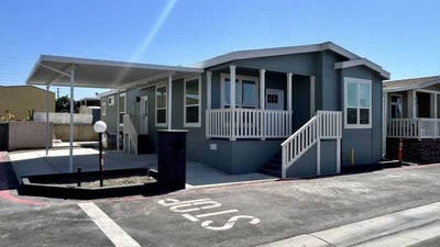 /international/us/9850-garfield-ave-huntington-beach-ca-110108657690/