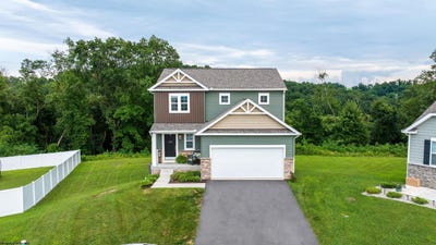 /international/us/185-eastview-way-fairmont-wv-110101256198/