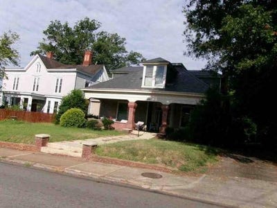 /international/us/622-n-main-st-south-boston-va-110102898370/