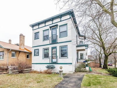 /international/us/2175-w-touhy-avenue-chicago-il-110097775570/