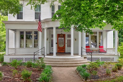 /international/us/229-w-lexington-avenue-danville-ky-110108427498/
