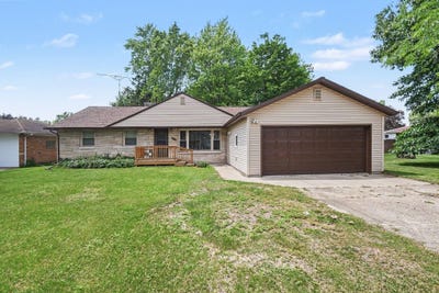 /international/us/2176-truman-drive-benton-harbor-mi-110109157877/