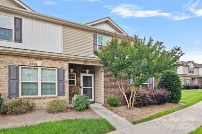 /international/us/6834-creft-circle-indian-trail-nc-110100222225/