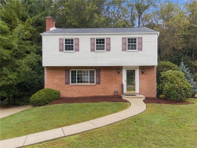 /international/us/113-larchwood-drive-wilkins-twp-pa-110110275780/