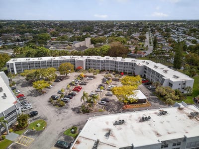 /international/us/6570-royal-palm-boulevard-margate-fl-110108109186/