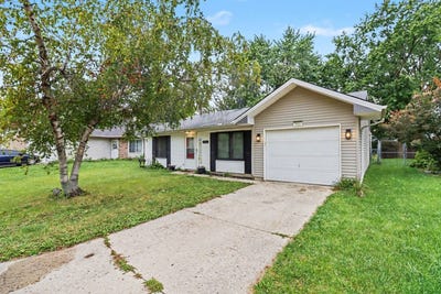 /international/us/933-shiloh-court-joliet-il-110120066435/