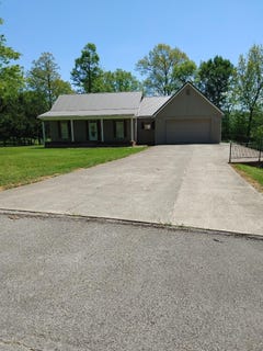 /international/us/625-sunset-boulevard-monticello-ky-110096755940/