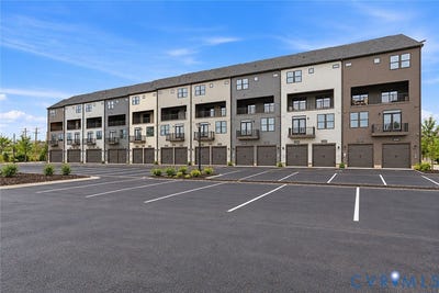 /international/us/321-maury-st-unit-b-richmond-va-110120005605/