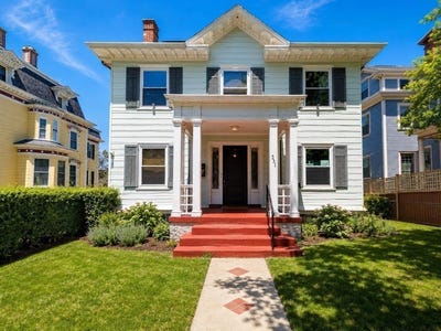 /international/us/337-union-st-new-bedford-ma-110108579585/